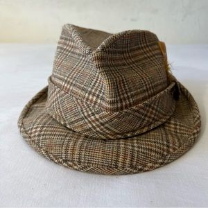 Pendleton 100% Virgin Wool Fedora Hat size 7 1/4 Plaid Tweed with Feather Sharp